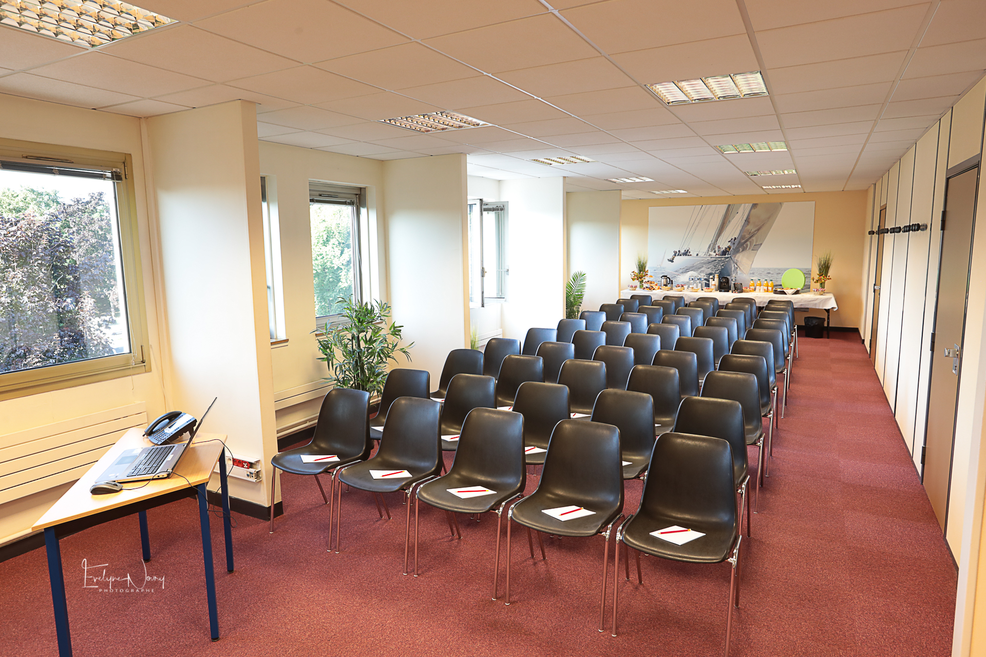 2019 09 10 Néopole Noisiel Salle 210 Configuration théâtre BD AF-1